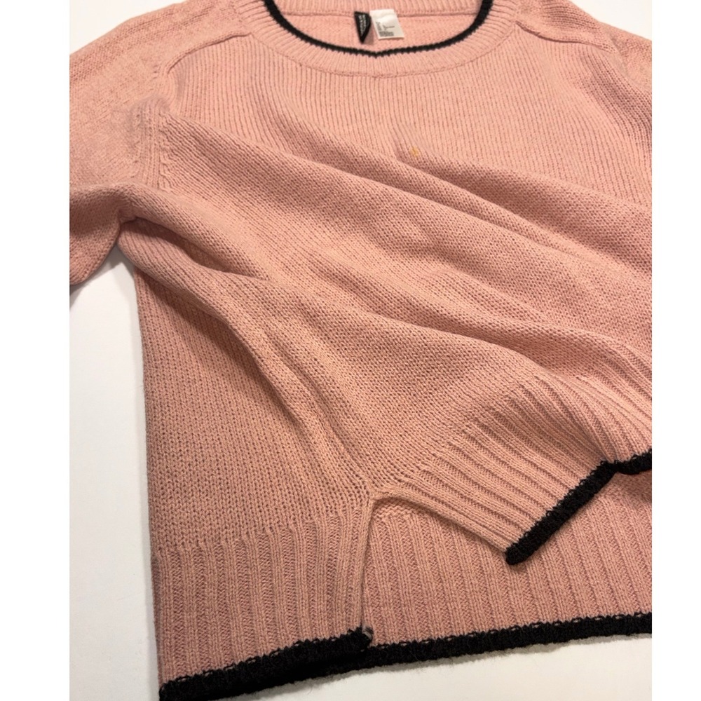H&M Divided Pink Knit Sweater Black Scalloped Trim Womens Large 0454062 5 - Picture 4 of 5